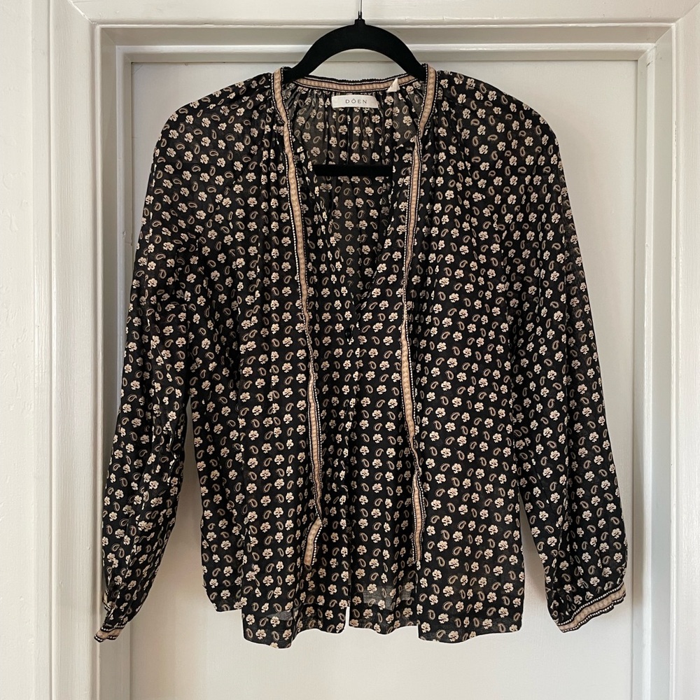 Doen Amina black paisley button up NWOT